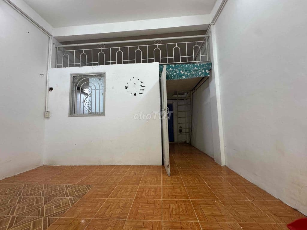 Bán căn hộ chung cư 2 bàu cát quận tân bình