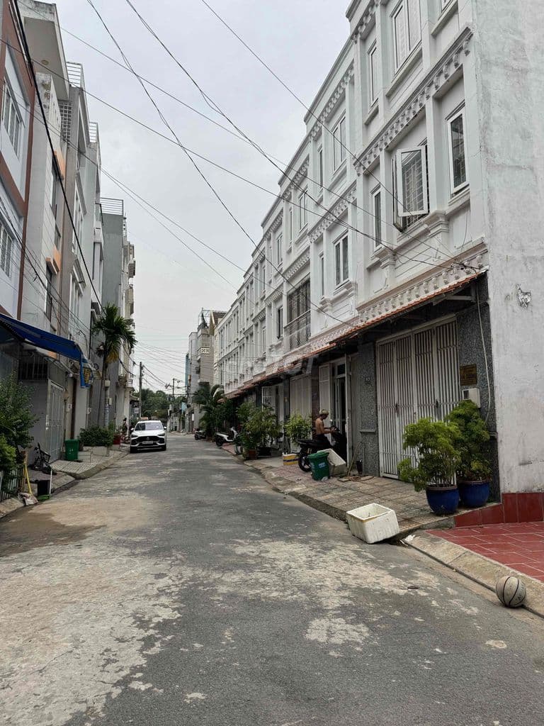 LÔ ĐẤT VỊ TRÍ ĐẮC ĐỊA , XÂY CAO TẦNG, VỀ Q2 NHANH CHÓNG, GIÁ TỐT - Ảnh 3