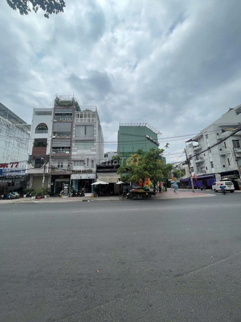 Bán đất mặt tiền đường Tạ Quang Bửu. Vị trí đắc địa nhất Q8, ngay Aeon