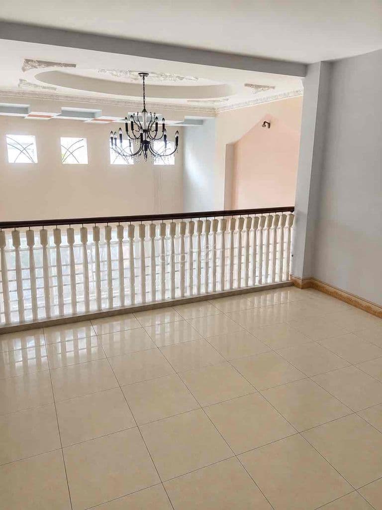 Bán nhà HXH Phan Văn Trị 4x17m, 5PN, 3lầu ST, giá 9,8 tỷ TL - Ảnh 3