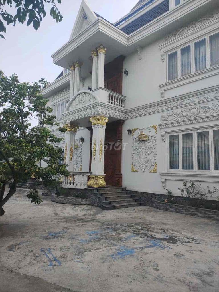 Bán Biệt Thự 550m2 Võ Văn Vân Gần Liên Ấp 1-2-3 Giá 22 Tỷ