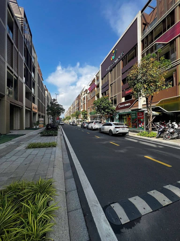 Xử lý gấp chỉ có 1 căn Soho giá 32 tỷ. Lỗ 10 tỷ đã có sổ - Ảnh 2