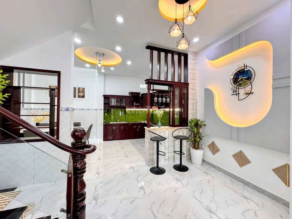 👉 Bán nhà 1T1L 60m² hẻm rộng – nội thất đẹp, dọn vào ở ngay