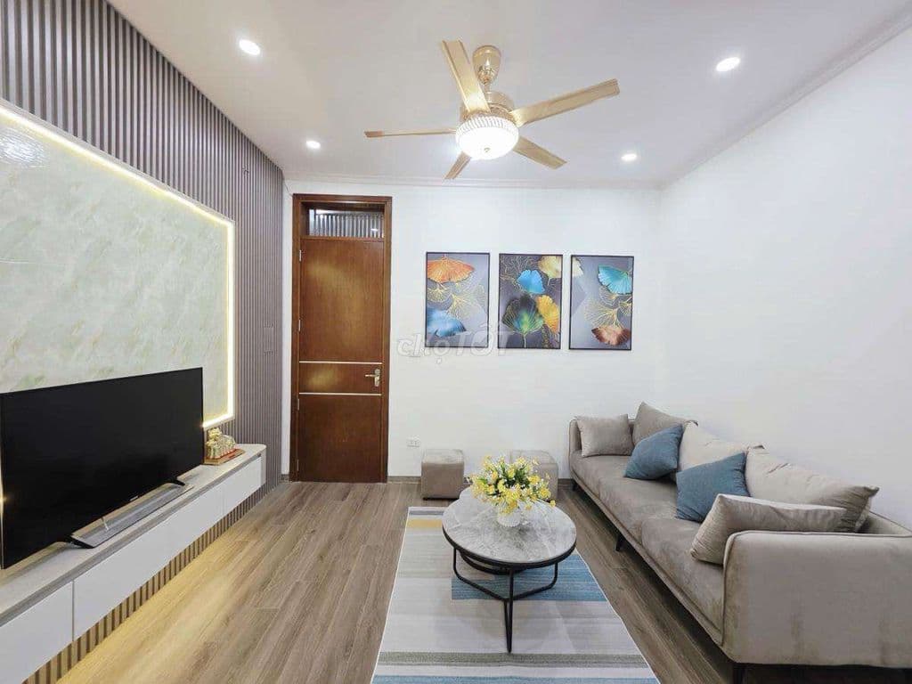 CÓ 102! Bán chung cư khu Trần Duy Hưng_ 65m*2pn full NT giá 4.x tỷ
