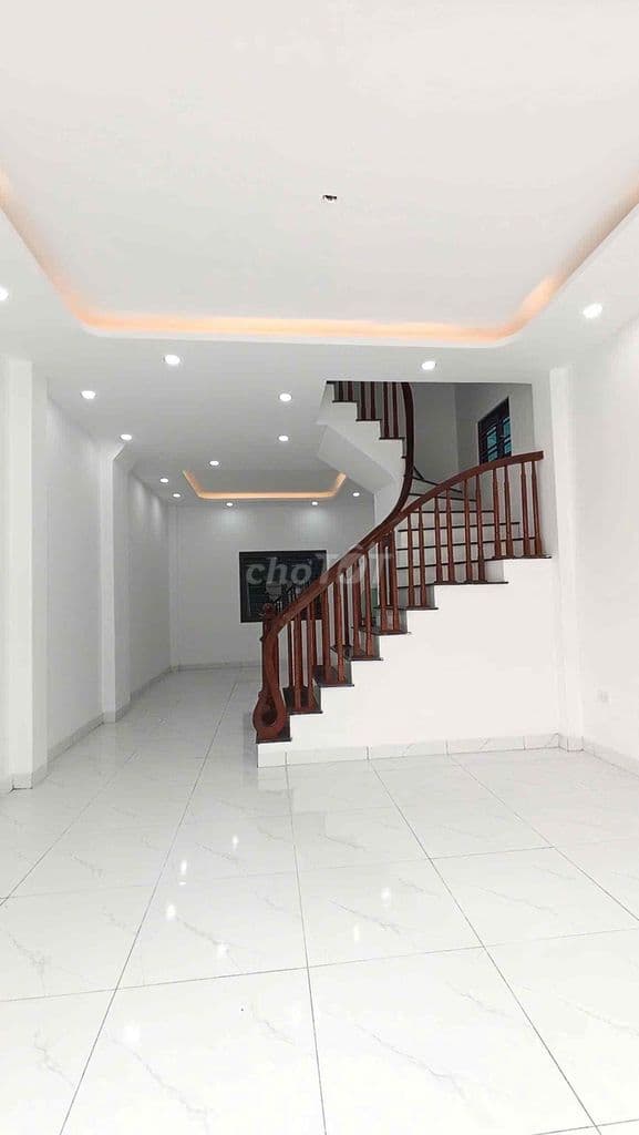 BÁN NHÀ PHƯỢNG CÁCH, QUỐC OAI 🏠 - 52,2M2 - XÂY 3 TẦNG - GIÁ 3,5 TỶ - Ảnh 2
