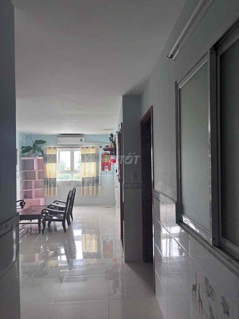 E cư dân cần bán căn hộ 72m2 2pn 2wc ban cokng hướng nam mát mẽ