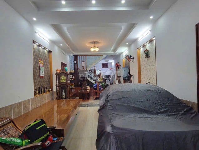 Nhà mặt tiền đường số 17b phường bình hưng hòa DT 5x21 đúc 3,5 tấm