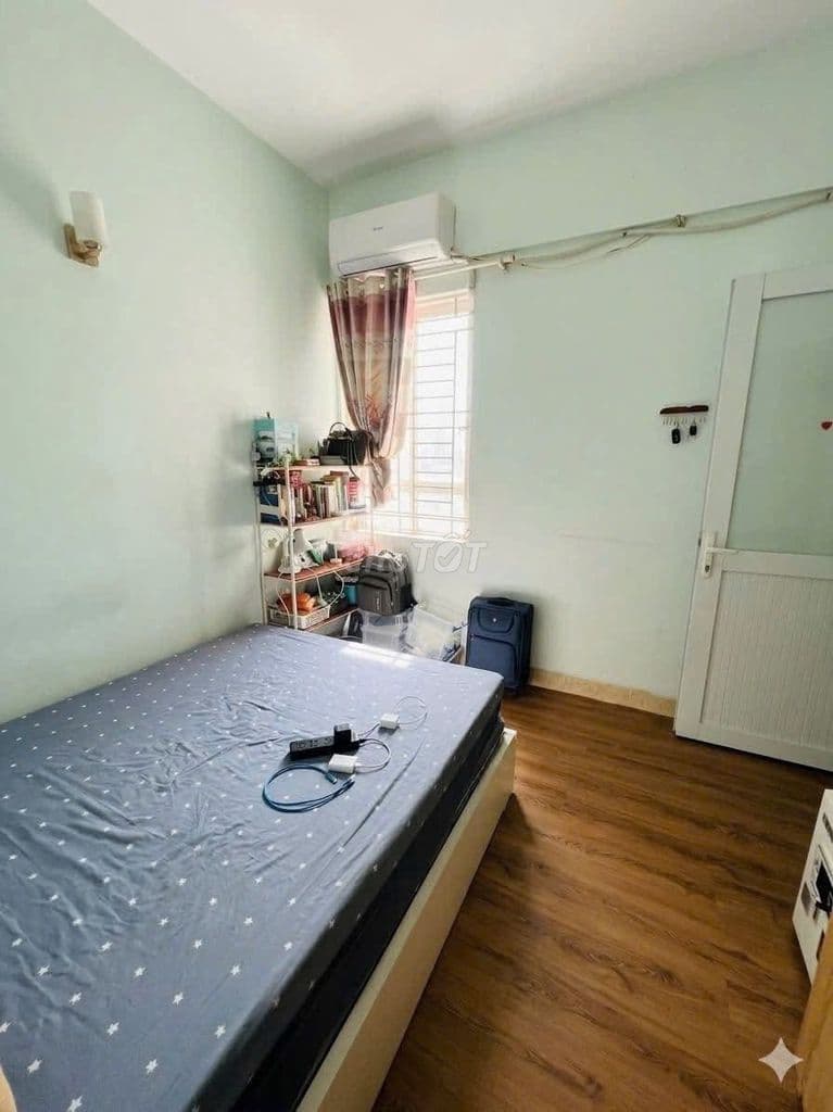 Bán căn hộ 2PN Thành phố Giao Lưu, 60m2, Sổ Đỏ - Ảnh 2