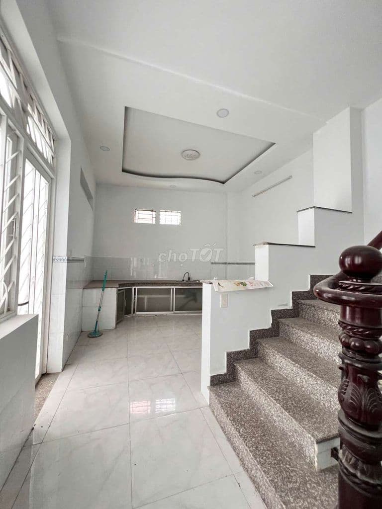 còn sót tài sản hxh linh Đông 2PN2wc gần Phạm Văn Đồng