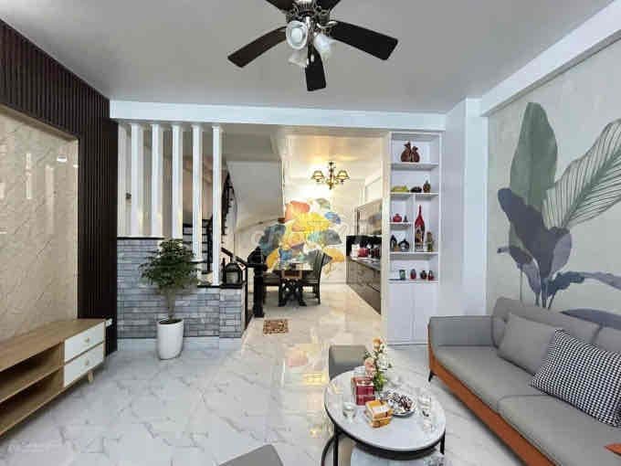 Tin chuẩn Khương Đình,2 thoáng, KD, gần ôtô tránh, full NT, sổ CC, 46m