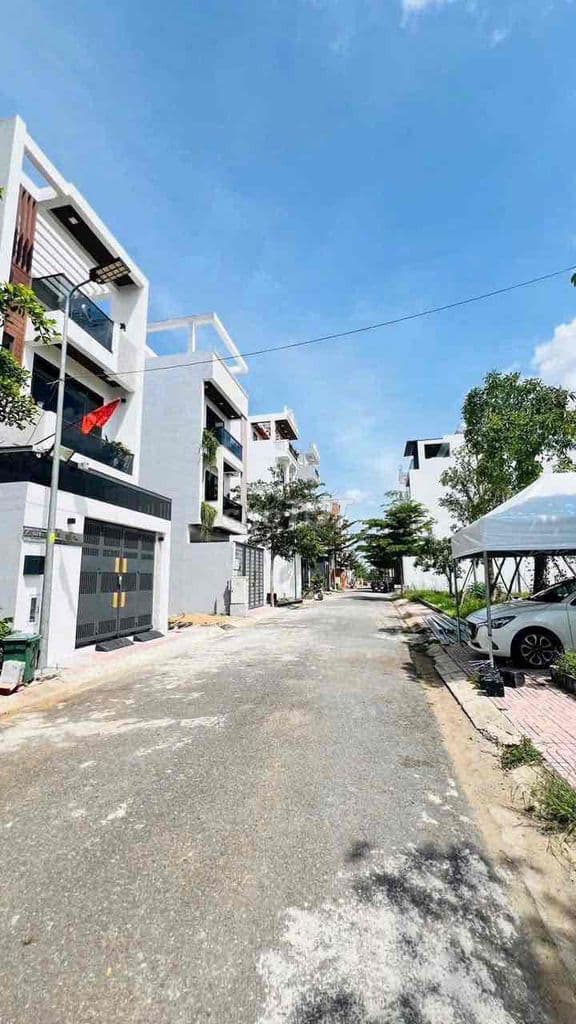 Đất Ngợp Bank Phước Kiển 5 x 19 Sổ Riêng Mt đường 8m KDC Hàng Dương - Ảnh 2