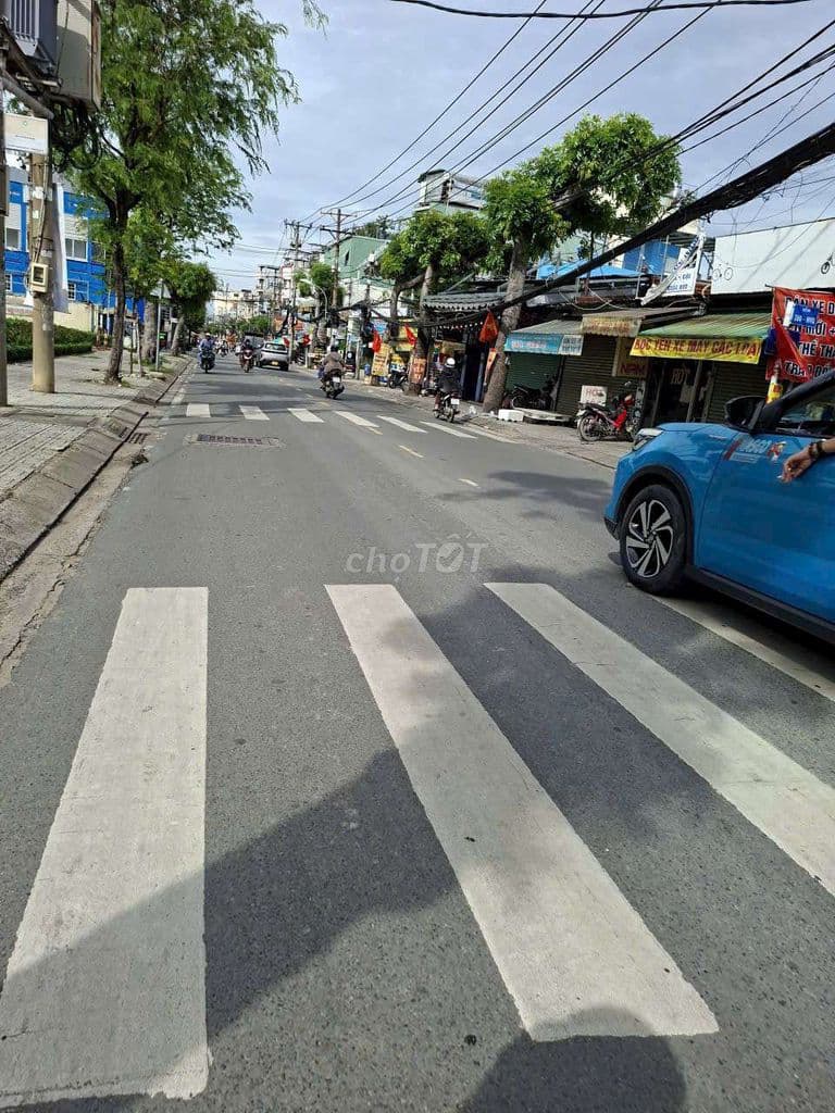 NHÀ 3TẦNG MẶT TIỀN ĐƯỜNG NGUYỄN VĂN QUÁ - PHƯỜNG ĐHT - TPHCM - Ảnh 3