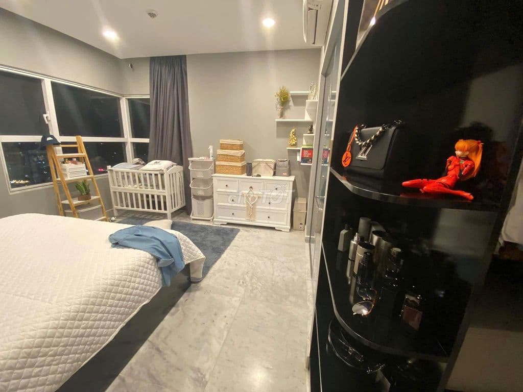 Bán Căn Hộ 125m2, 3PN, 2WC tại Sunrise City, giá tốt