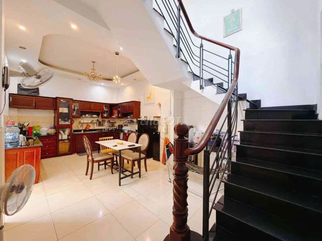 135M2 - NHÀ 4 TẦNG - NGUYỄN THỊ THẬP - XE HƠI TRONG NHÀ - CHỈ 12 TỈ - Ảnh 3