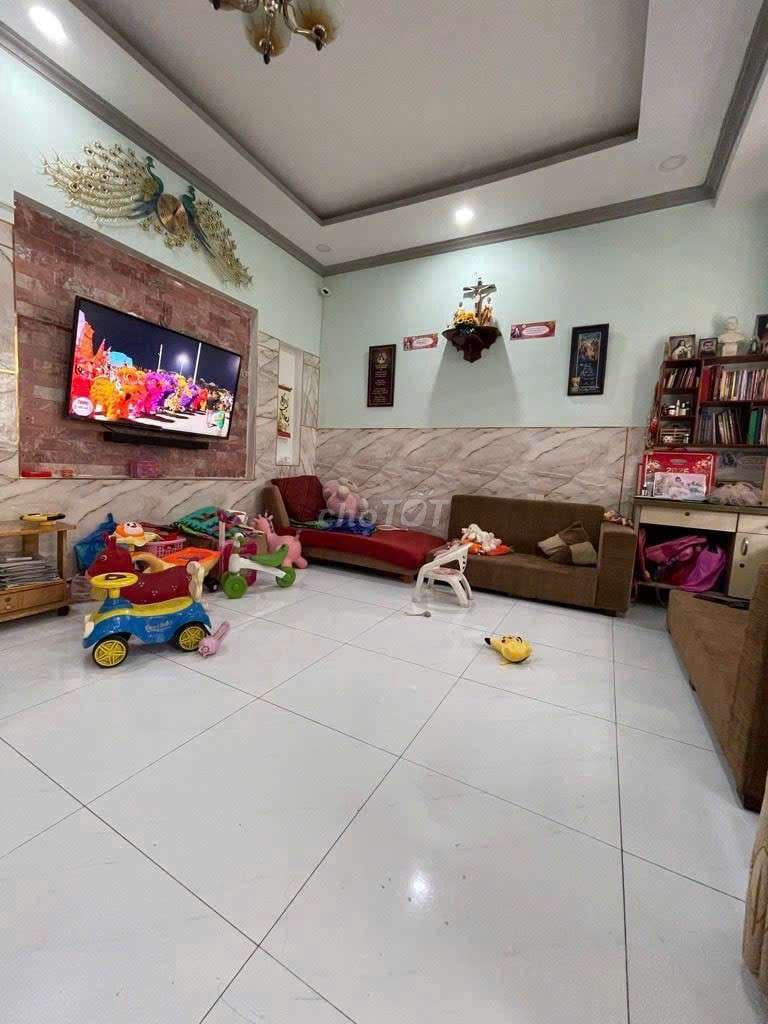Nhà 2 tầng đường TÂN THỚI HIỆP 20, phường TÂN THỚI HIỆP, Q12, dt 56m2