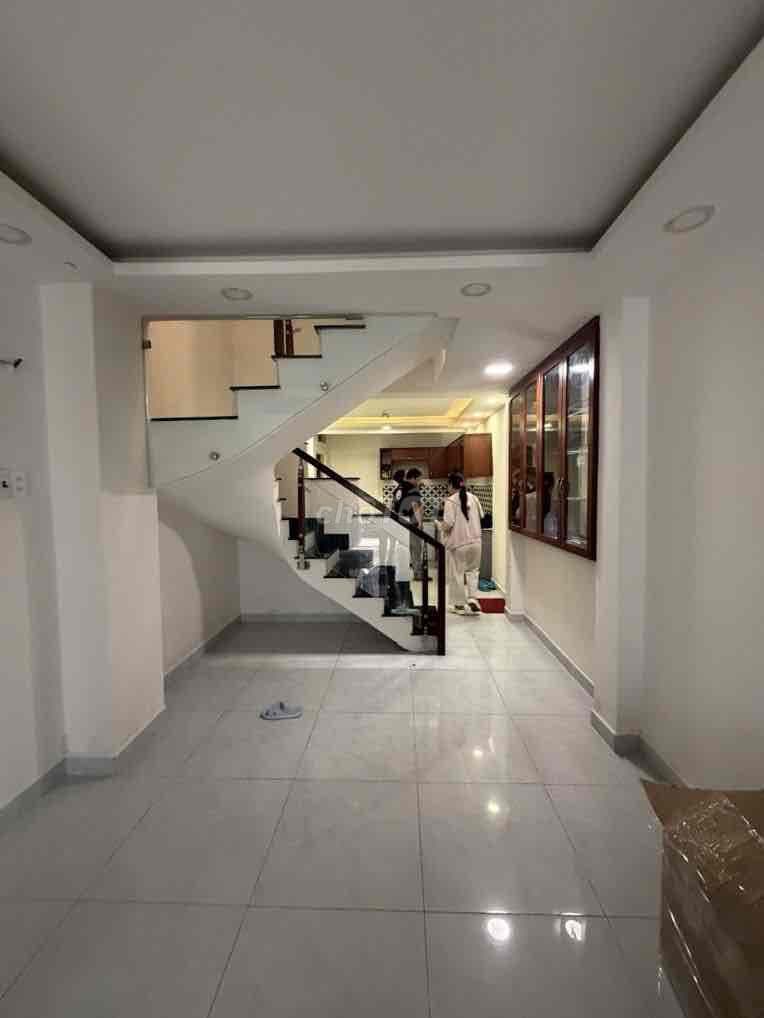 CẦN BÁN NHÀ 3 TẦNG-42M2-HẺM 4M-AN NINH