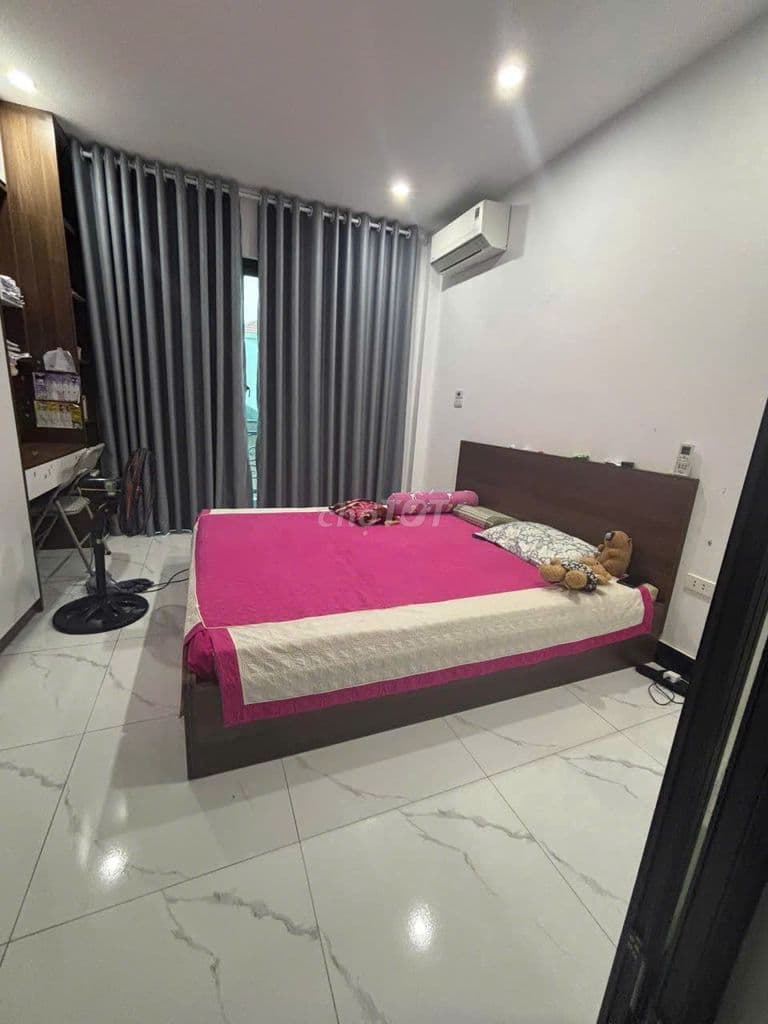 CHỈ 6.4 TỶ CÓ NHÀ 5 TẦNG QUỲNH ĐÔ - TIỆN ÍCH NGẬP TRÀN - CHỐT NHANH - Ảnh 2
