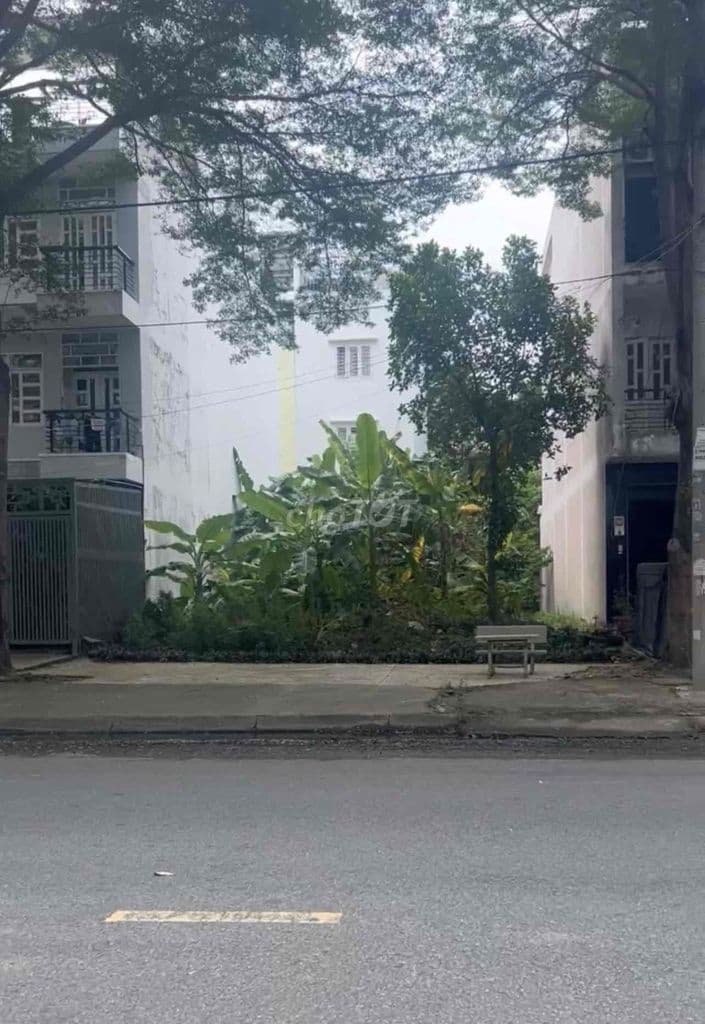 Thanh lý nền đất ngay gần bến xe quận 8