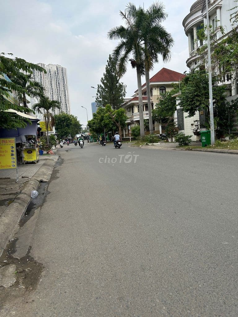 BÁN NHÀ - MẶT TIỀN ĐƯỜNG THÂN VĂN NHIẾP - 22.7 TỶ