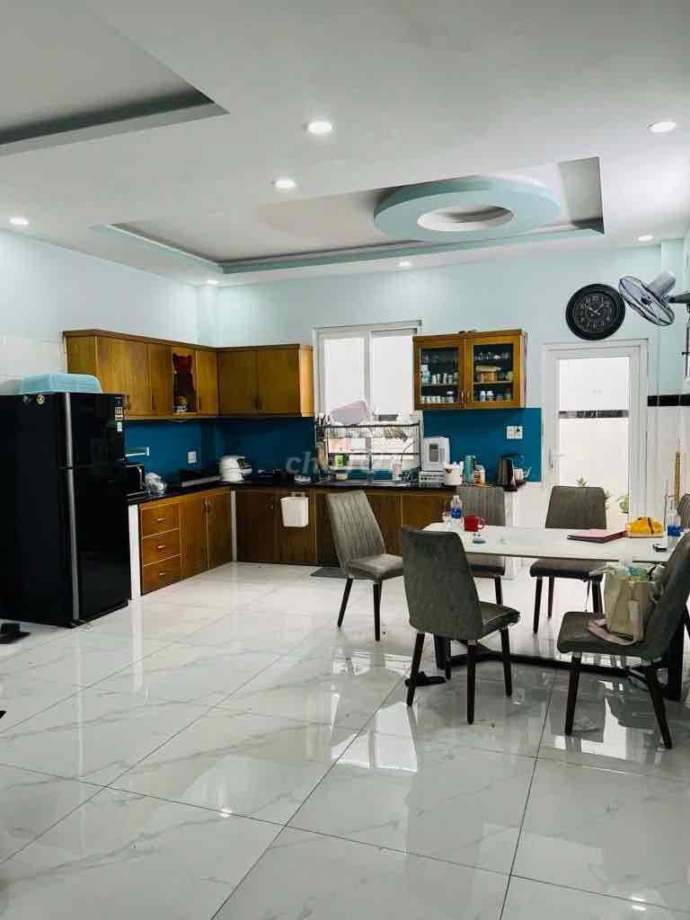 Mặt tiền kinh doanh - Ngay khu Tên Lửa - 4 Tầng - 5X18M - Nhỉnh 9 tỷ - Ảnh 2
