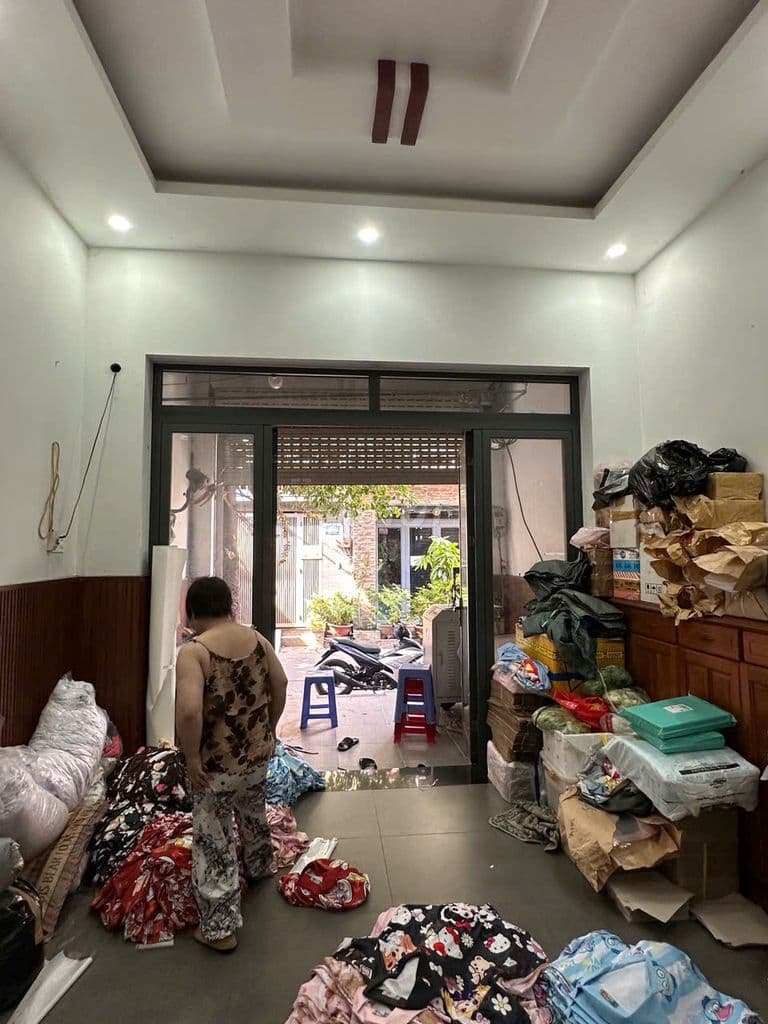 Bán nhà số 42/25 ĐS 9, 6,4 tỷ 74m2 kết cấu 1tr 2 lầu gần EON tân phú - Ảnh 3