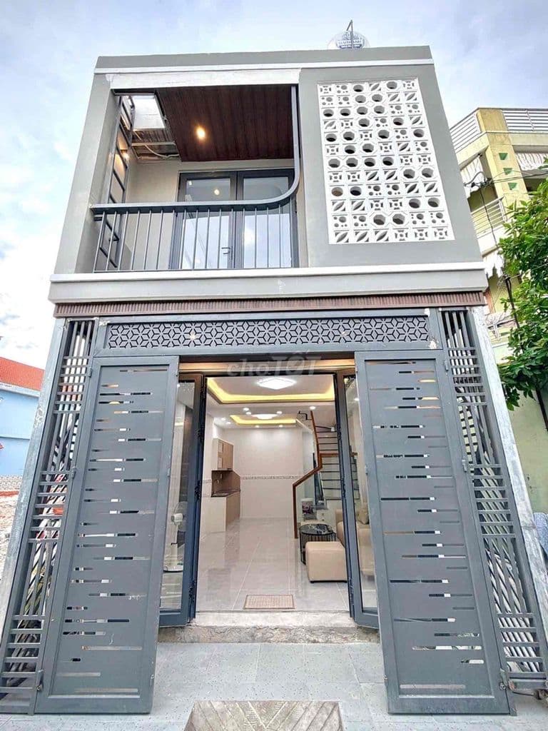 Hot, Bán gấp Nhà đẹp 2 tầng Tỉnh Lộ 10, 51m2, hẻm xe hơi, nhỉnh 5 tỷ.