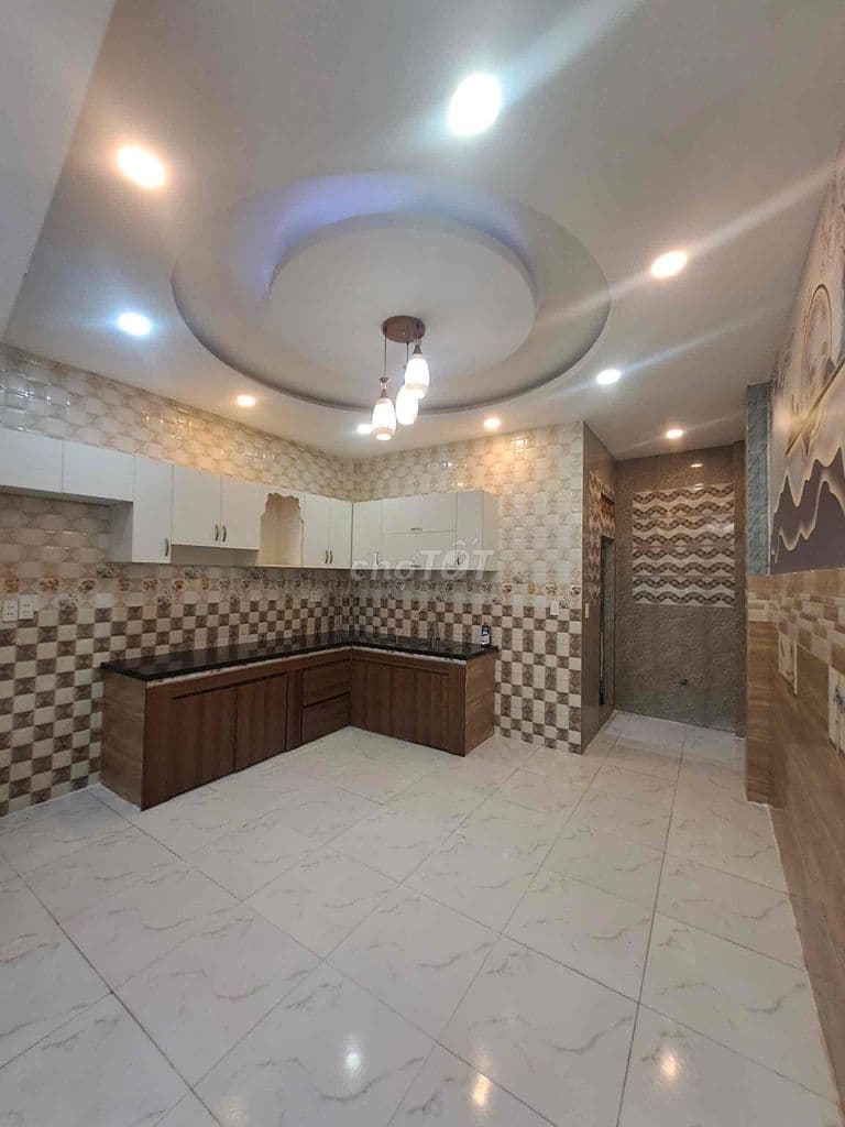 NHÀ LẦU GẦN CHỢ GÀ. ĐƯỜNG HUỲNH THỊ NA - Ảnh 3