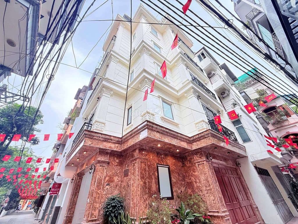 Tôi cần bán nhà, 7tầng thang máy full nội thất, mặt ngõ Phạm Văn Đồng - Ảnh 2