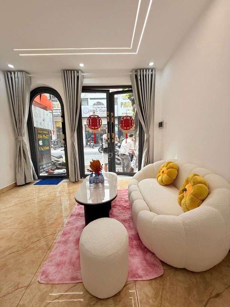 Bán nhà mặt phố - Văn Cao tân phú - 3 tầng - đường nhựa 12m