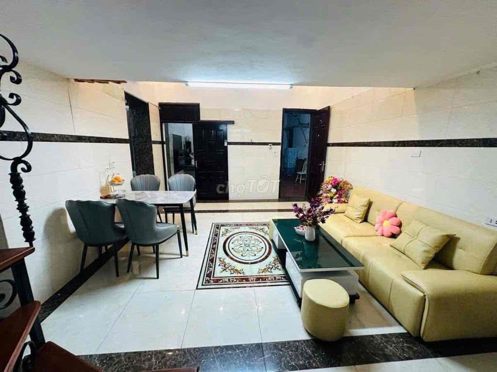 Bán TT phố Lương Yên 80m2 T2 3PN 2 bếp 2wc 1 khách 2 thoáng nhà đẹp ở - Ảnh 3