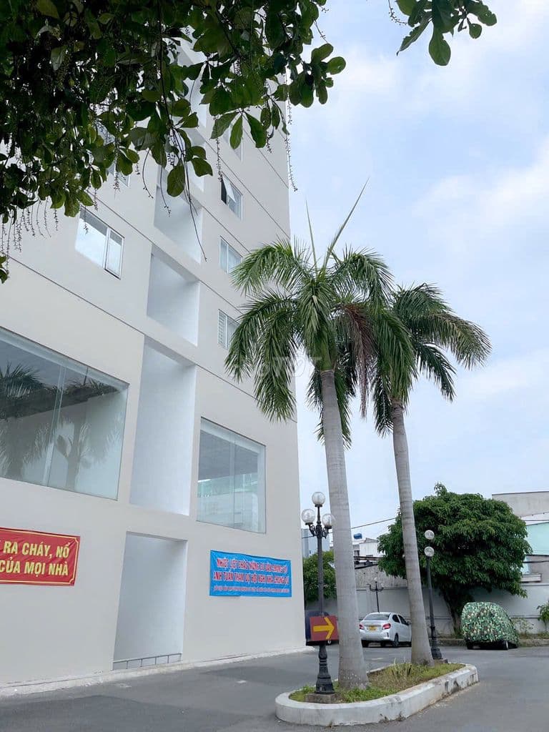 căn hộ Anh Tuấn Apartment - nhà thô mới 100% giá chỉ 1,35 tỷ/căn