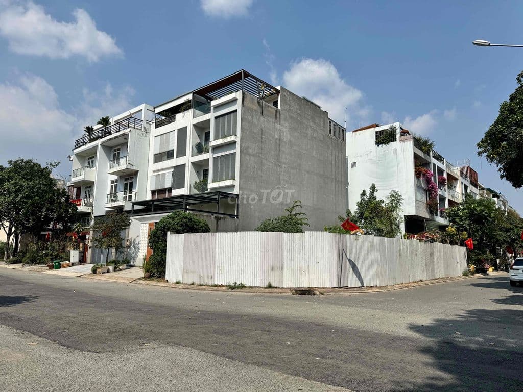 Còn Lô ngang 6x20m hẻm 12m đường Bình Lợi,XD Hầm+3Lầu Giá cứng 11tỷ