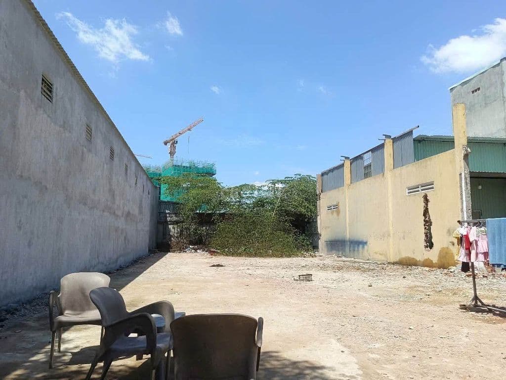 BÁN NỀN ĐẤT - XÂY DỰNG CHDV , KS - ĐƯỜNG 6 LÒ LU - 7,79 TỶ/185M2 - Ảnh 3
