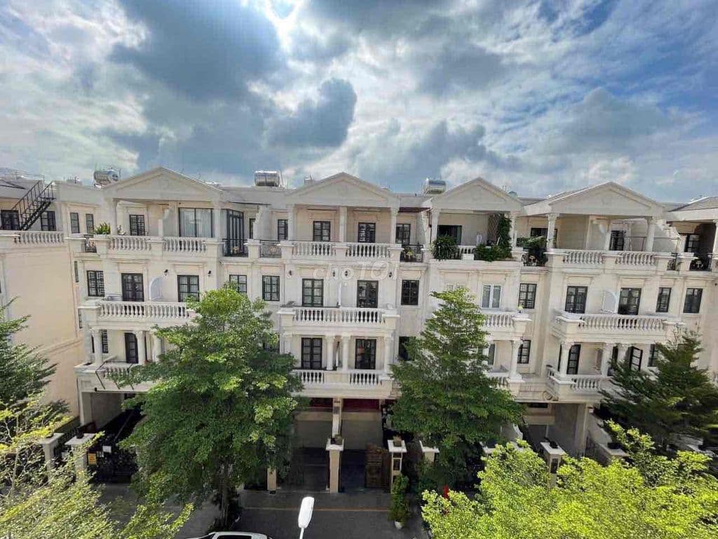 20 Tỷ–Nhà Phố Cityland Park Hills ( 5X20M ) 1 Hầm–1 Trệt– 3 Lầu