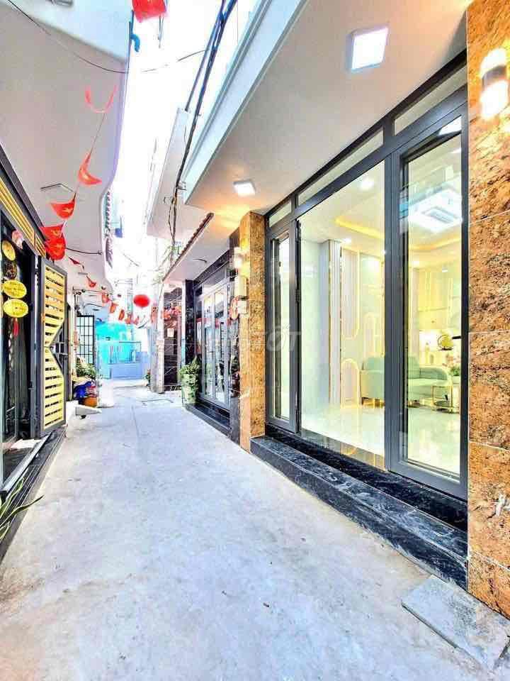 Nhà có sổ hồng Huỳnh Tấn Phát kế bên Q7 - Ảnh 2