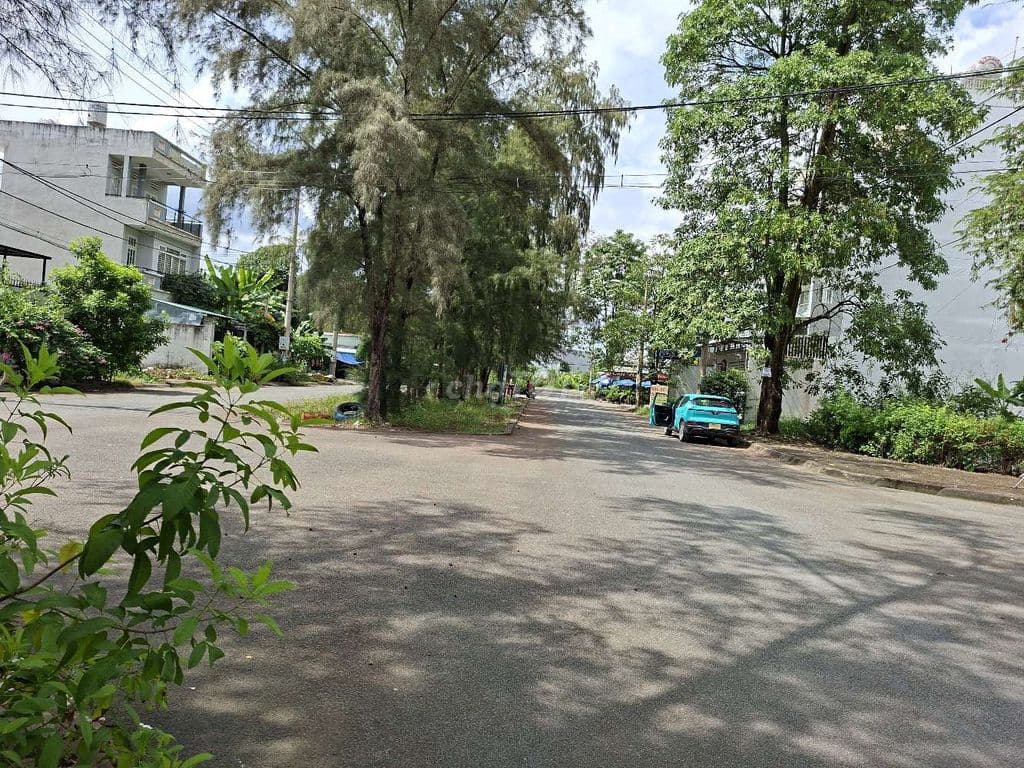 Cần bán nhanh đất thổ cư đường đôi 26m Nguyễn Văn Tạo, Nhà Bè