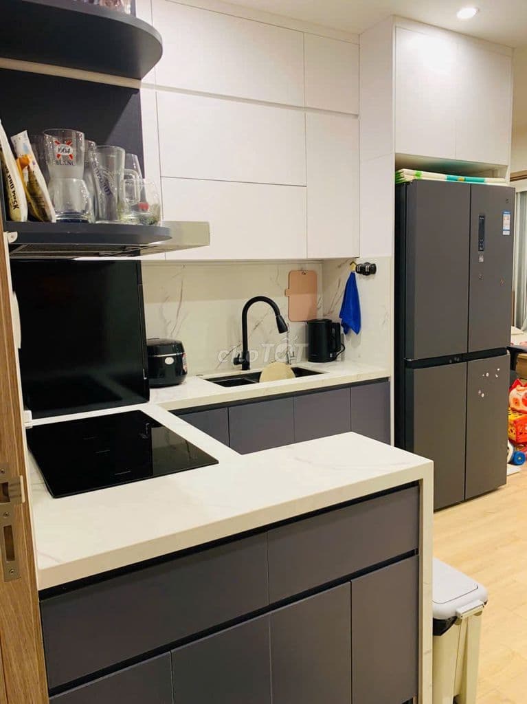 Giá sốc nhiệt: 3 tỷ 650 lỗ 800: 2N1VS, 55m² Vinhomes Smart City - Ảnh 2
