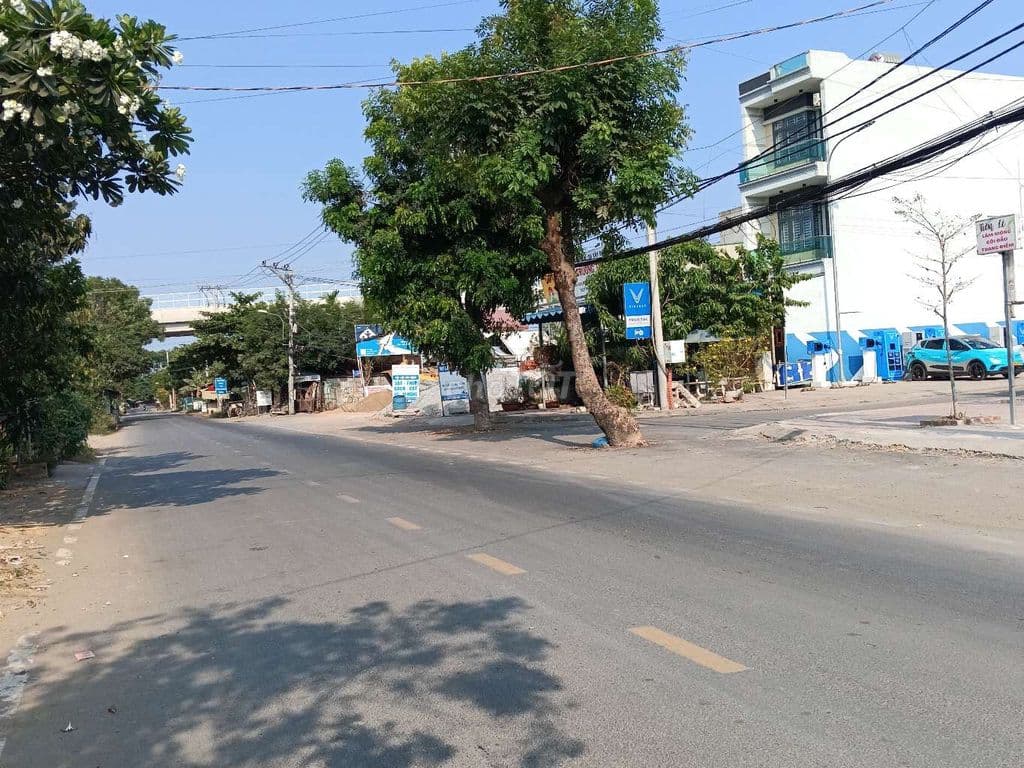 Cạnh vành đai 3, chợ Long Trường, lô đẹp 70m2,Nguyễn Duy Trinh 3.95 tỷ