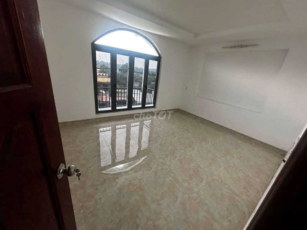 MẶT TIỀN NGUYỄN XIỂN – NGANG 8.2M – KHAI THÁC KINH DOANH TỐI ĐA - Ảnh 2