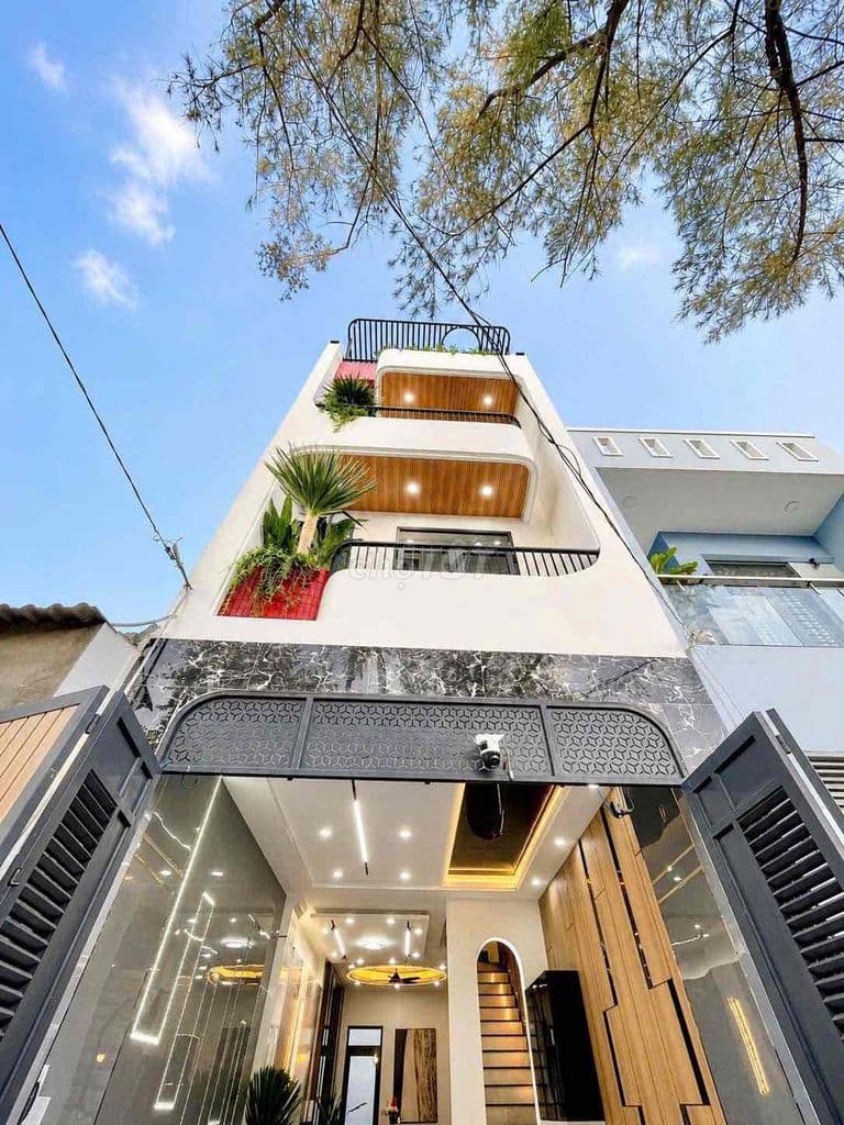 Nhà xây mới thiết kế cực đẹp Full NT Giá 5,850 tỷ - Ảnh 3