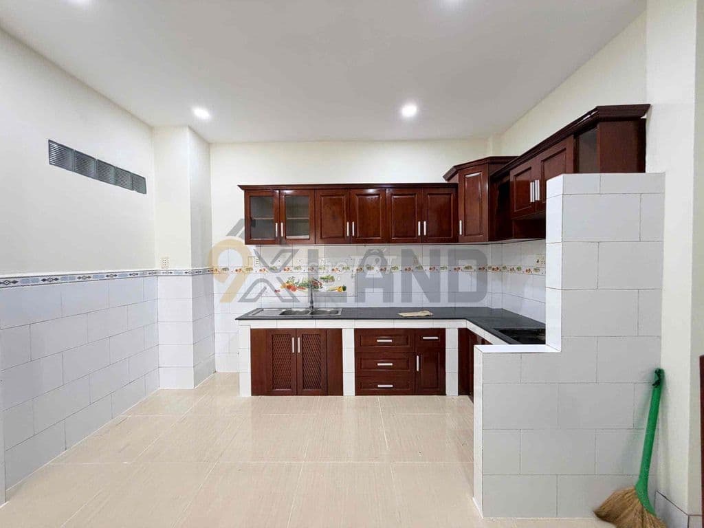 NHÀ ĐẸP MẶT TIỀN 3 TẦNG KD TỐT - GẦN VINCOM THỦ ĐỨC- CHỈ HƠN 6Tỷ - Ảnh 3