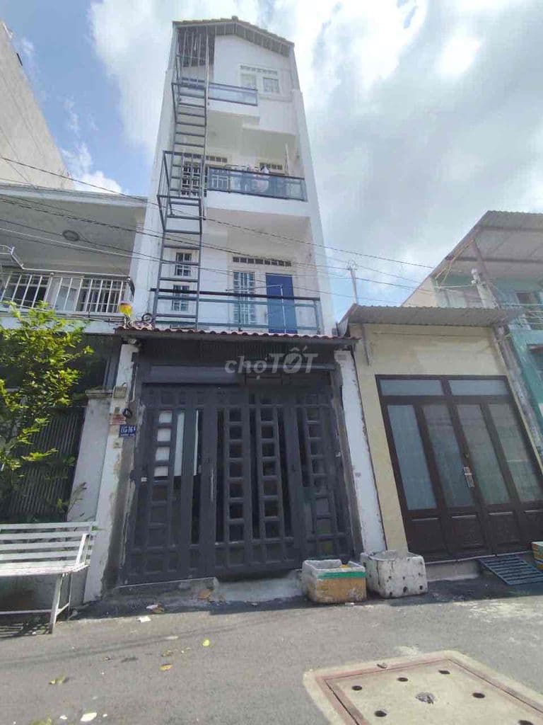 căn hộ dịch vụ ngay trường đh hutuech - khu cnc - Ảnh 2