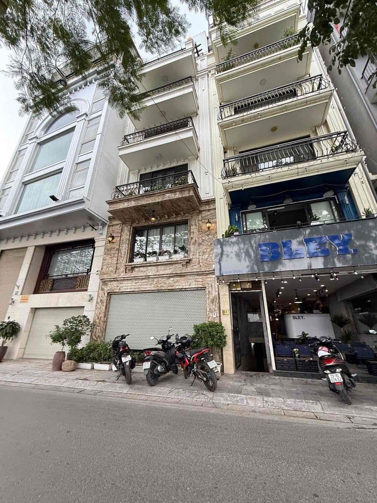 93m MẶT HỒ TÂY , VỈA HÈ , KINH DOANH , OTO , 2 MẶT NGÕ