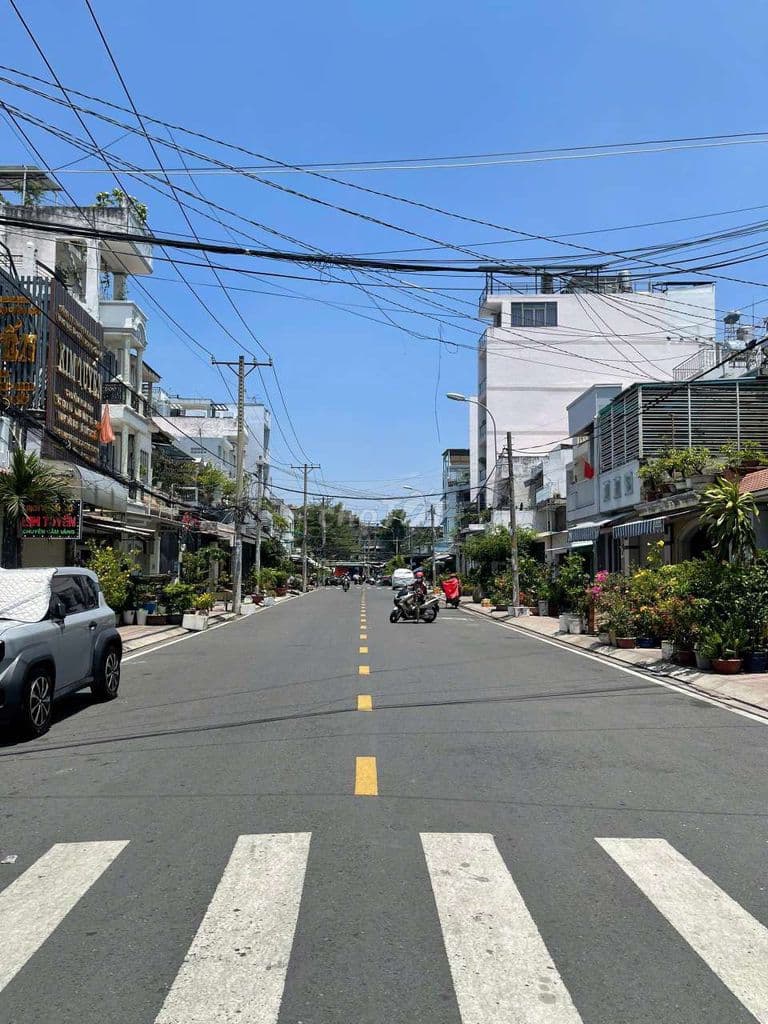 nhà mặt tiền đường 17 phường 4 quận DT 3.6m x 14.5m cấp 4 - Ảnh 3