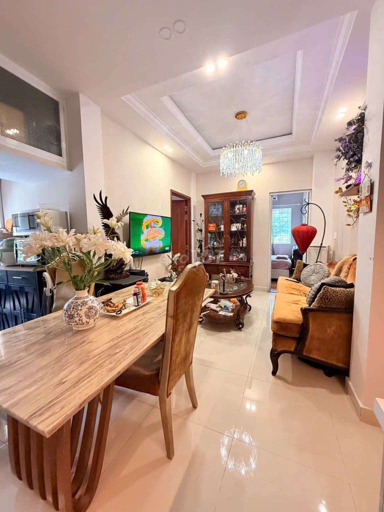 Chính chủ bán chung cư căn góc lầu 1 view công viên Bùi Minh Trực P6Q8 - Ảnh 2