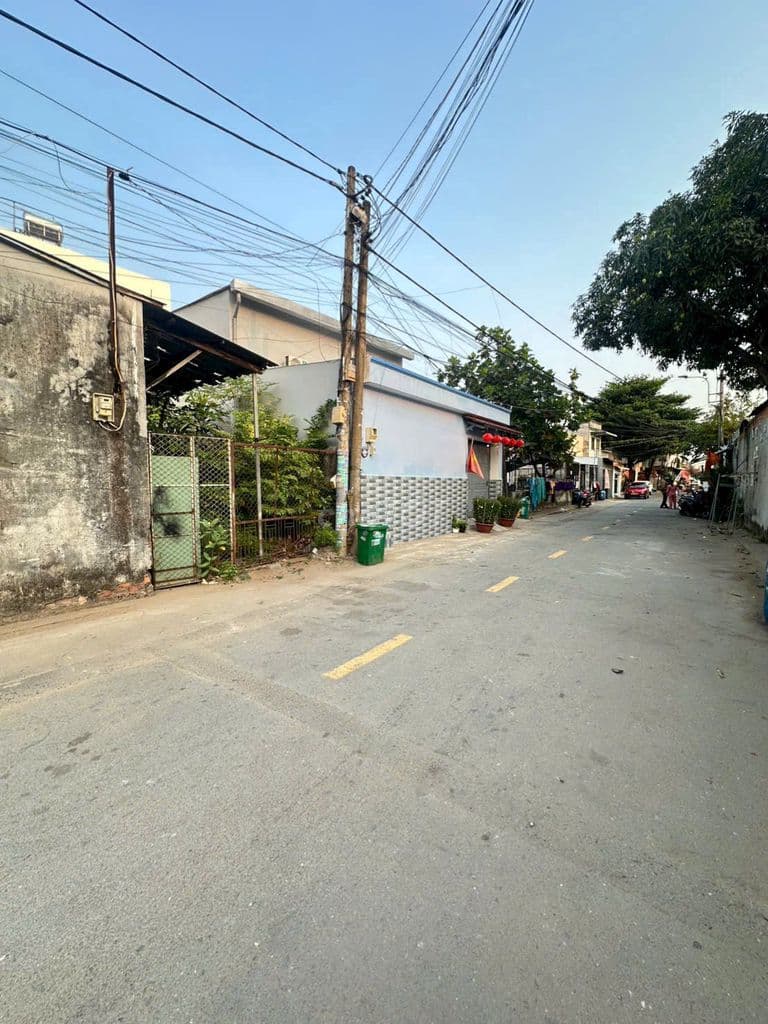 Bán gấp lô đất mặt tiền đường 1 lò lu DT 68m2 ngag 4.5m giá rẻ 4,1 tỷ - Ảnh 2