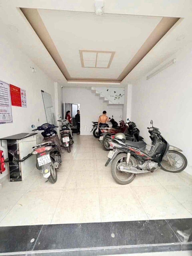 nhà hẻm xe hơi ngay chung cư dremhom phường 14 - Ảnh 3