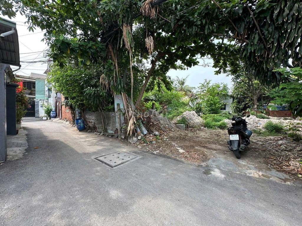 Cần Bán Lô Đất 91m2 ngang 5m Sát đường Phạm Văn Đông - Ảnh 2