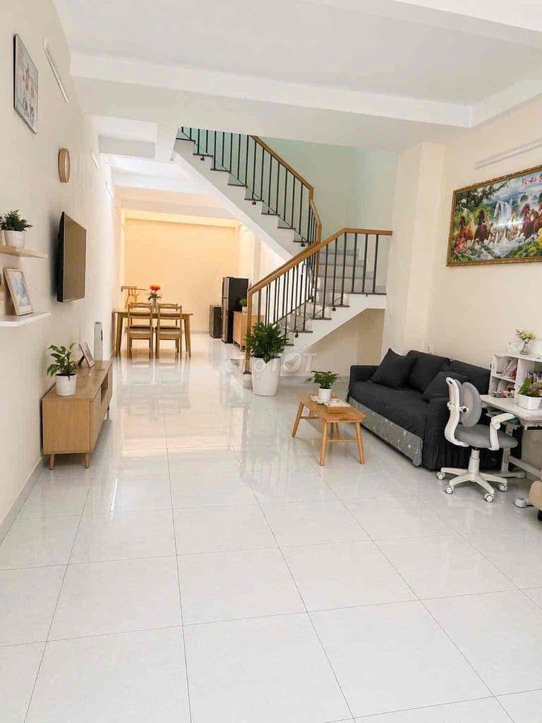 - MT TÙNG THIỆN VƯƠNG P11 Q8 / DT ĐẤT 100M2 / TRỆT 2 LẦU ĐÚC BTCT - Ảnh 3