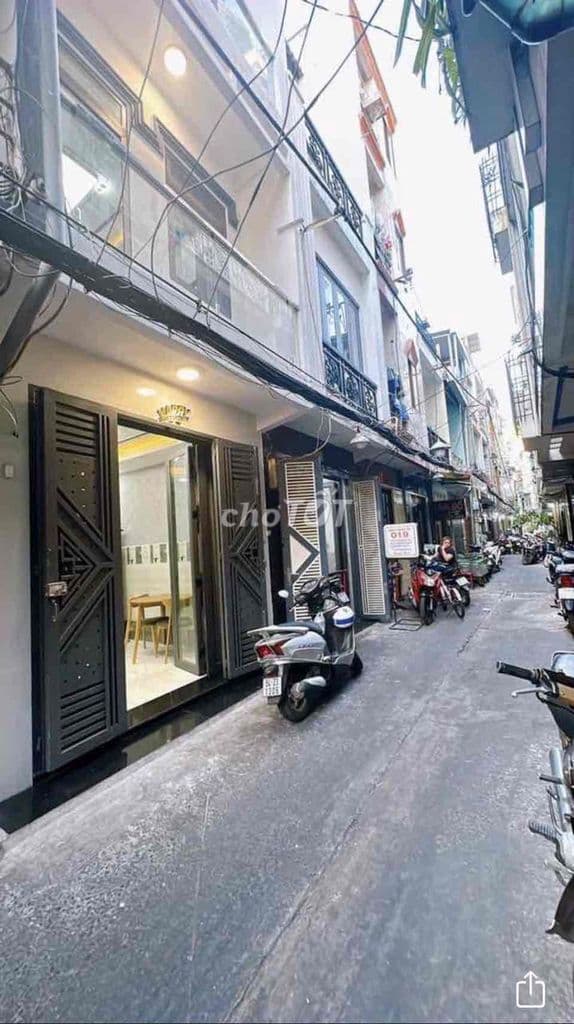 Bán nhà đẹp 4 tầng ở ngay khu hai mươi thước ở - Ảnh 2